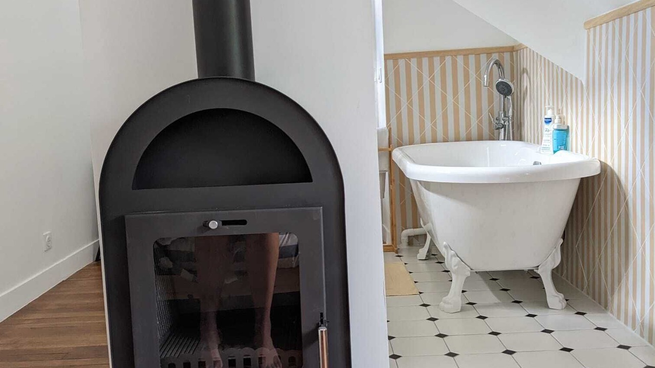 Photo of Bathroom in Mesnil-sur-l'Estree