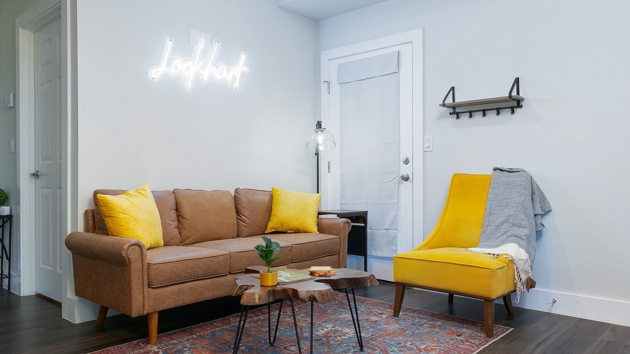 Photo of Livingroom in Lockhart