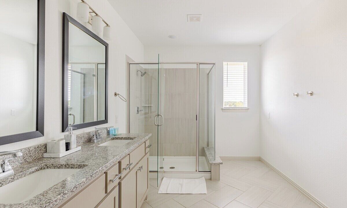 Photo of Bathroom in Frisco