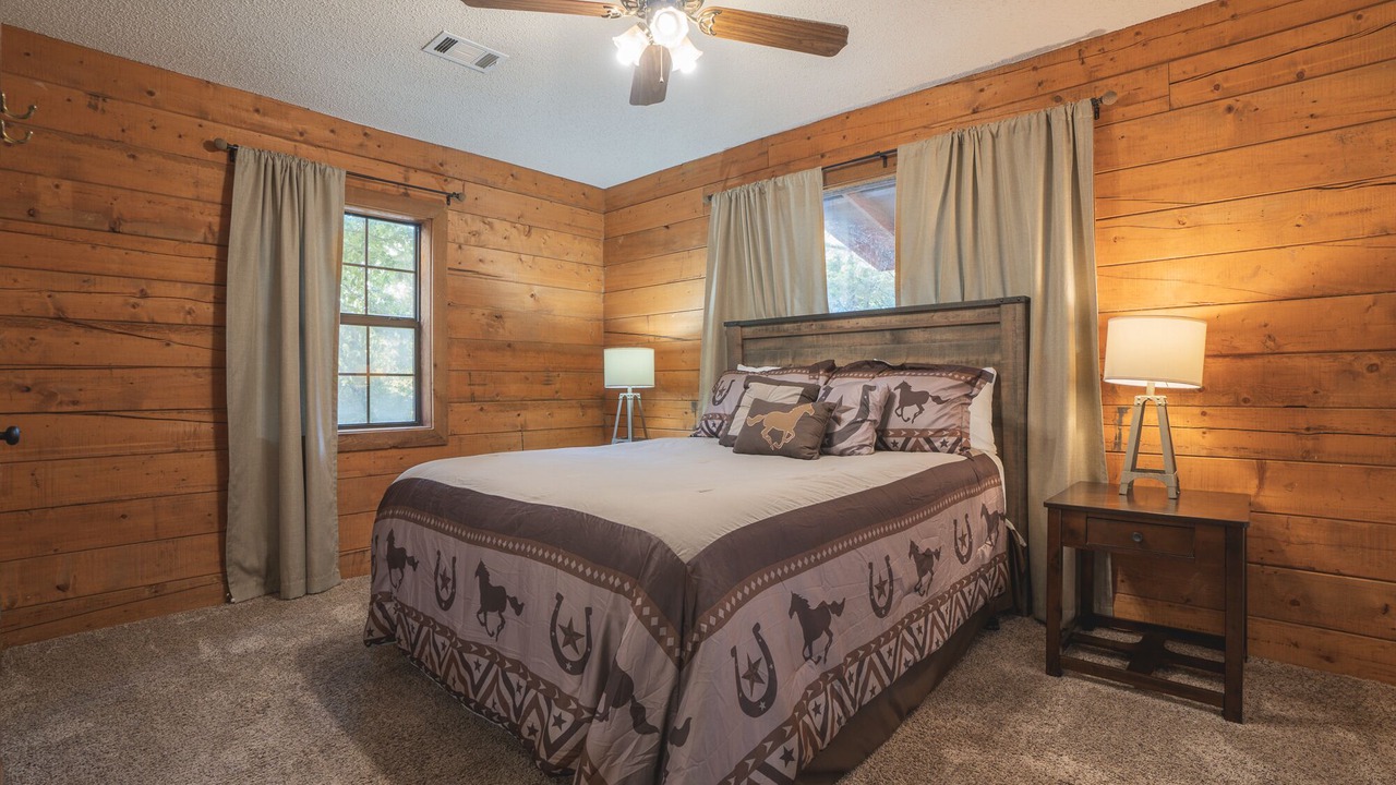 Photo of Bedroom in Royal