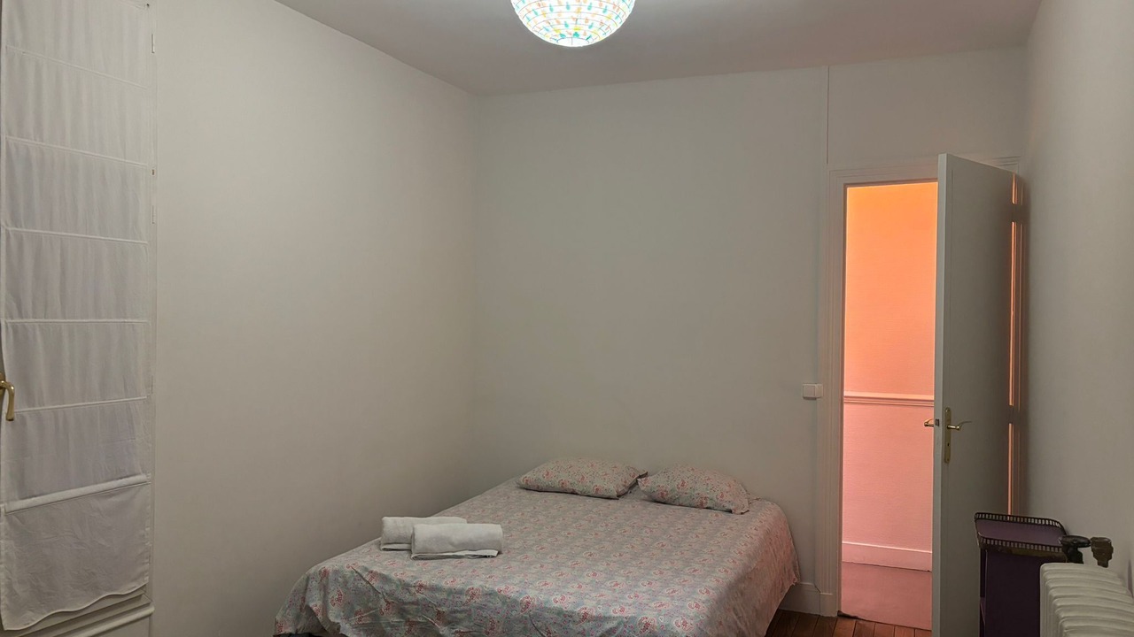 Photo of Bedroom in Arcueil