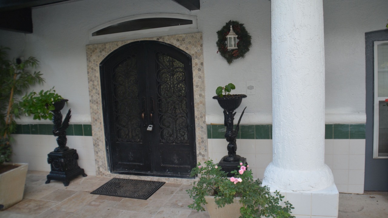 Photo of Others in Seguin