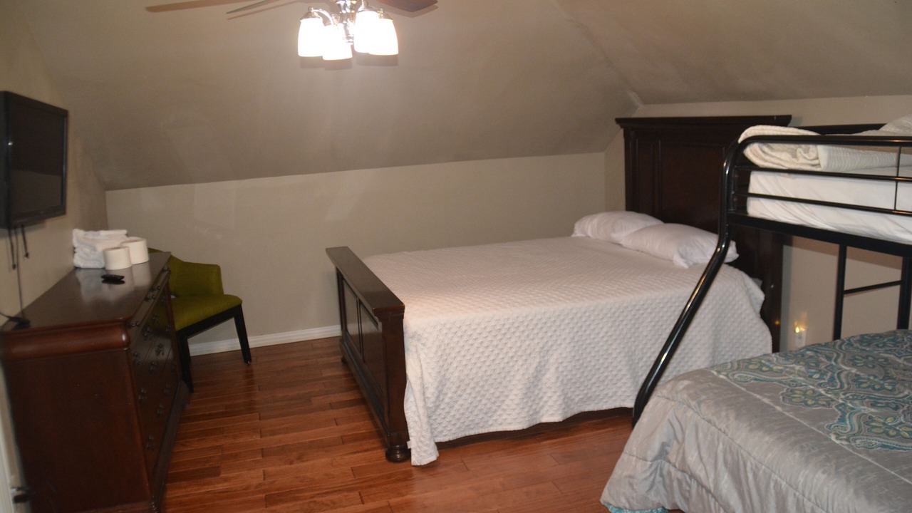 Photo of Bedroom in McQueeney