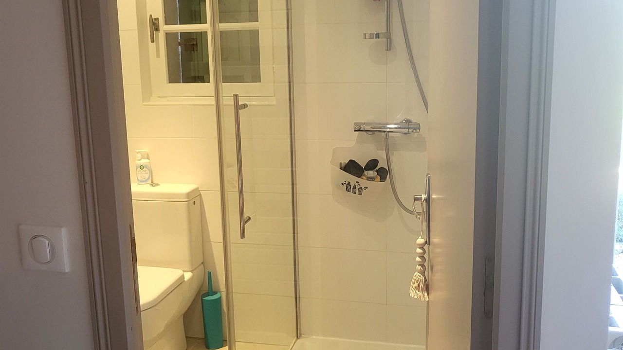 Photo of Bathroom in Saint-Paul-en-Foret