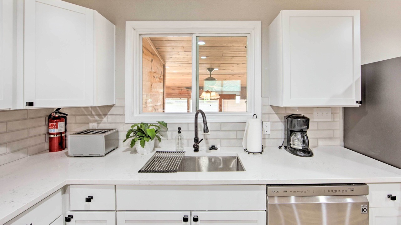 Photo of Kitchen in Gun Barrel City