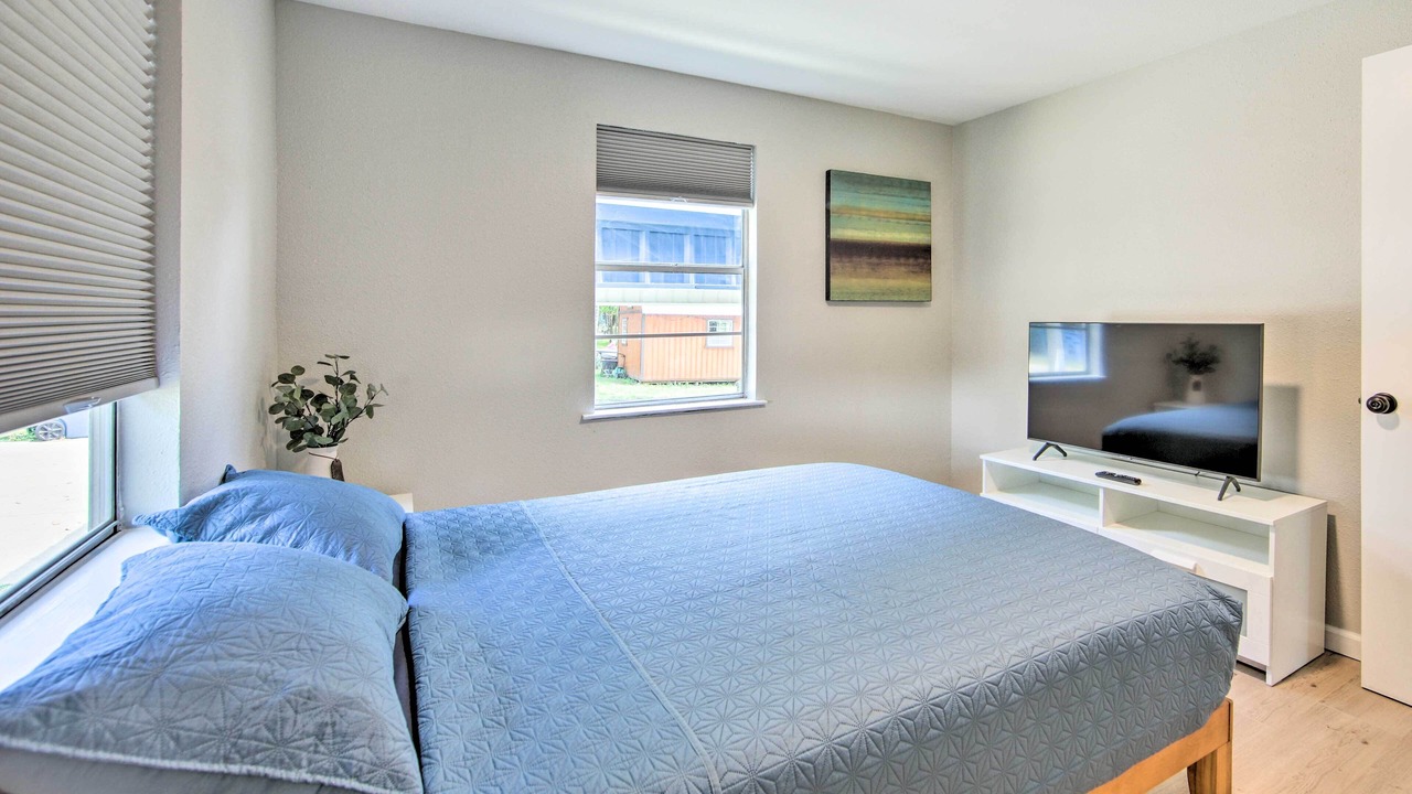Photo of Bedroom in Gun Barrel City