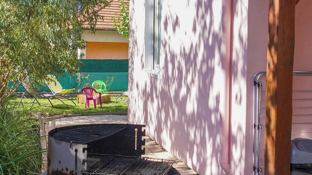 Photo of Patio Balcony in Espinasses