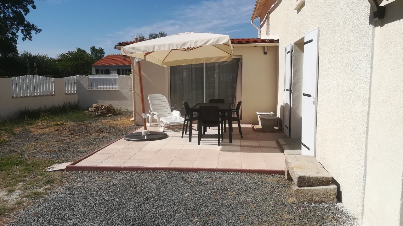 Photo of Outdoor in Bouffere