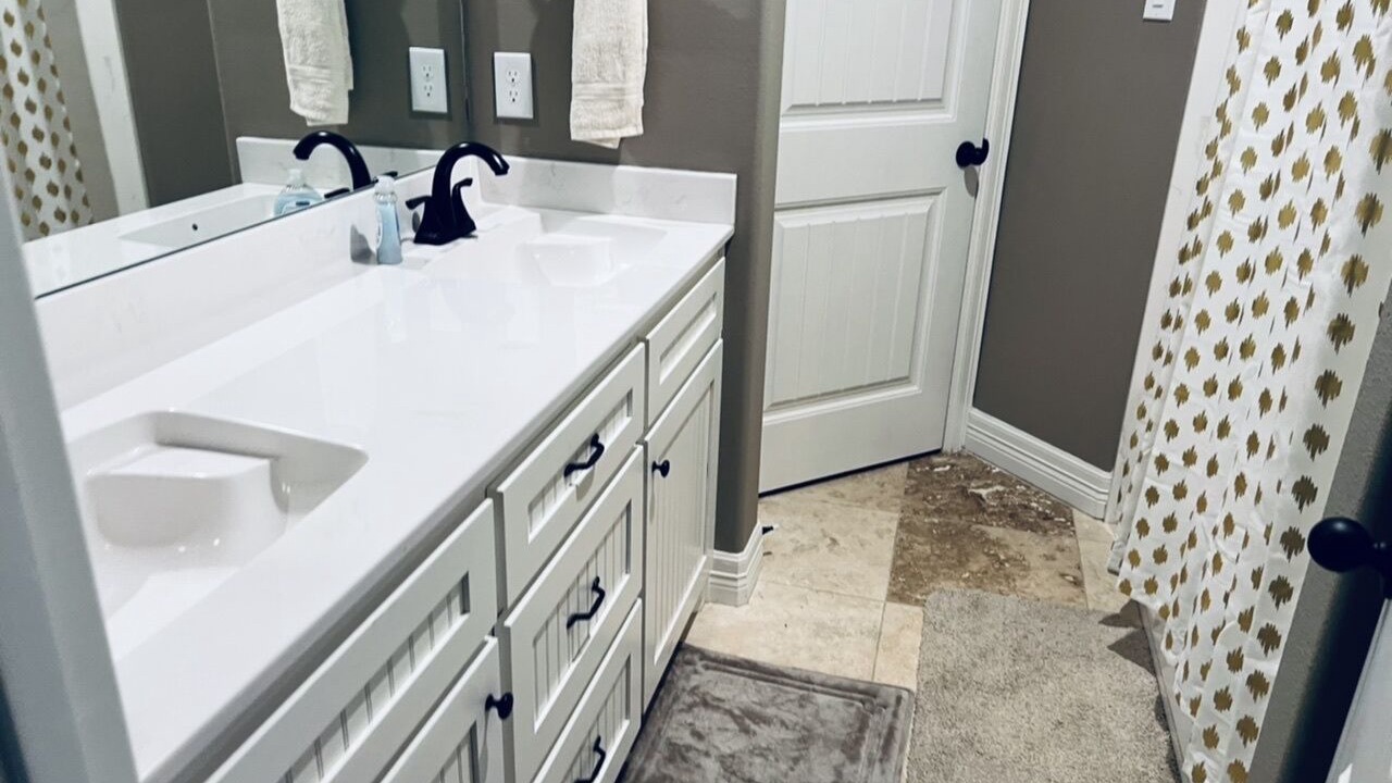 Photo of Bathroom in Onalaska