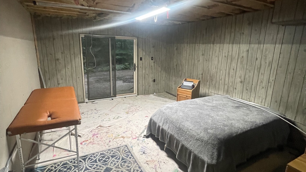 Photo of Bedroom in Heltonville