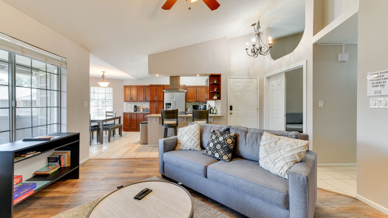 Photo of Livingroom in Chandler