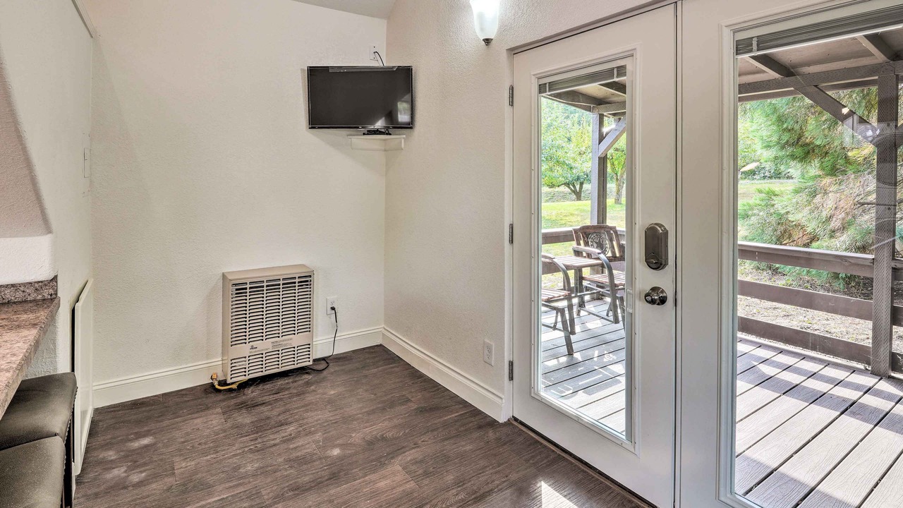 Photo of Bedroom in Ferndale