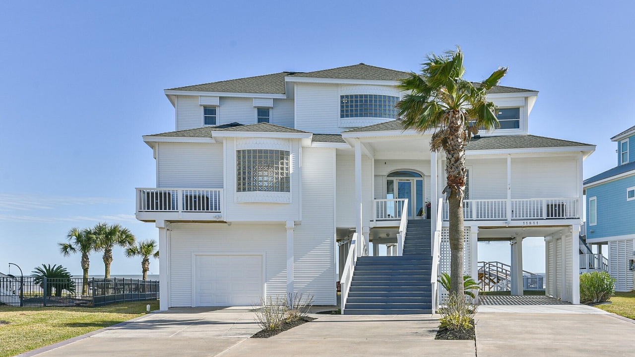 Photo of Outdoor in Sands Of Kahala Beach