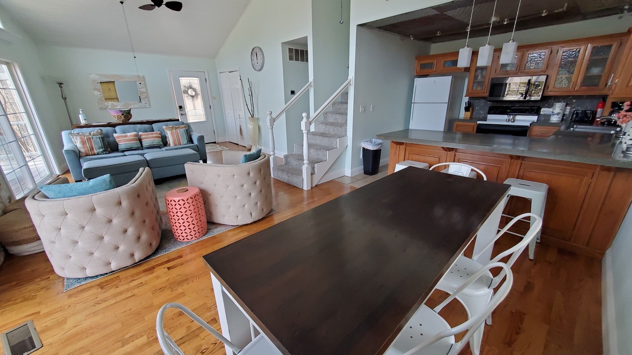 Photo of Livingroom in Lost Bridge Village