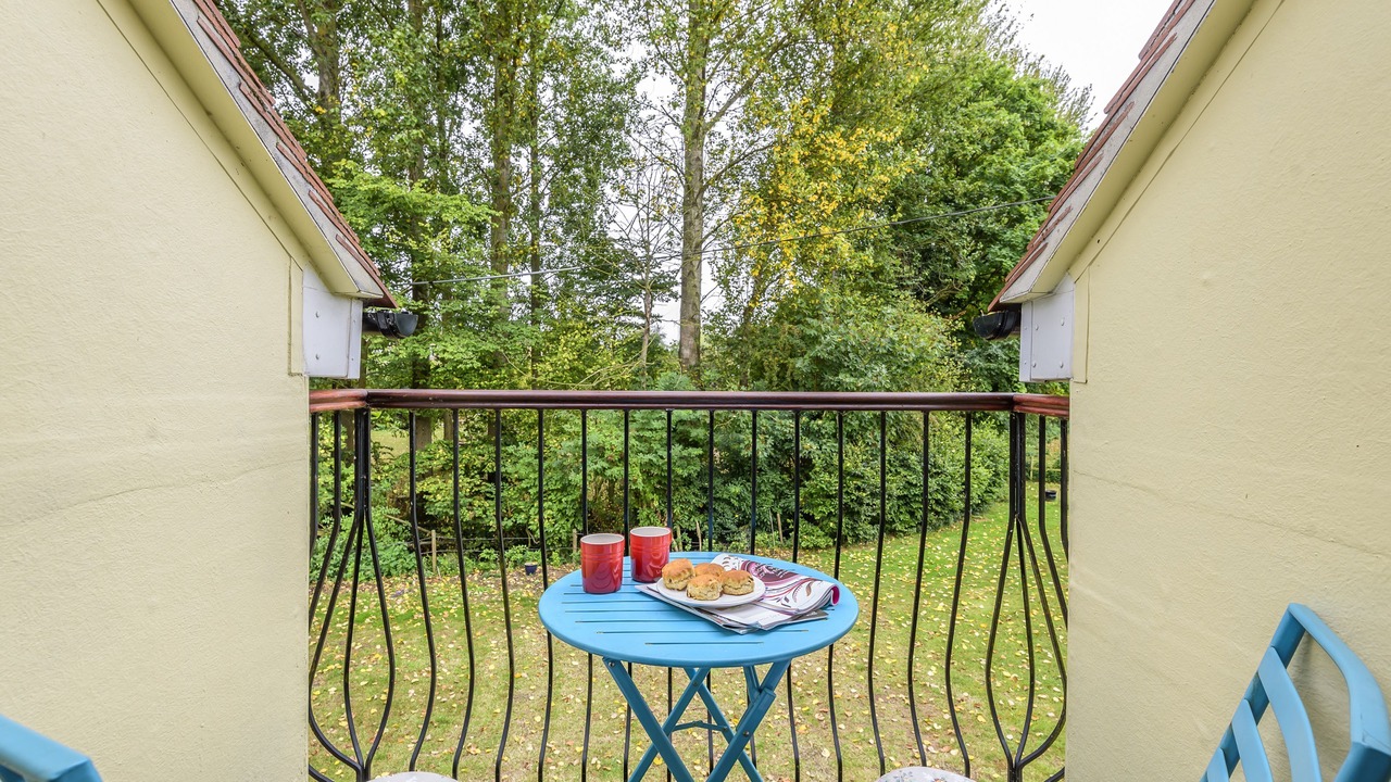 Photo of Patio Balcony in Marnhull