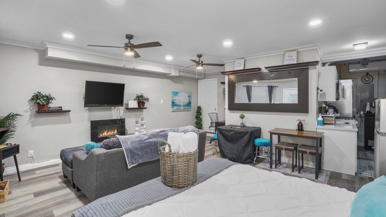 Photo of Bedroom in Vista