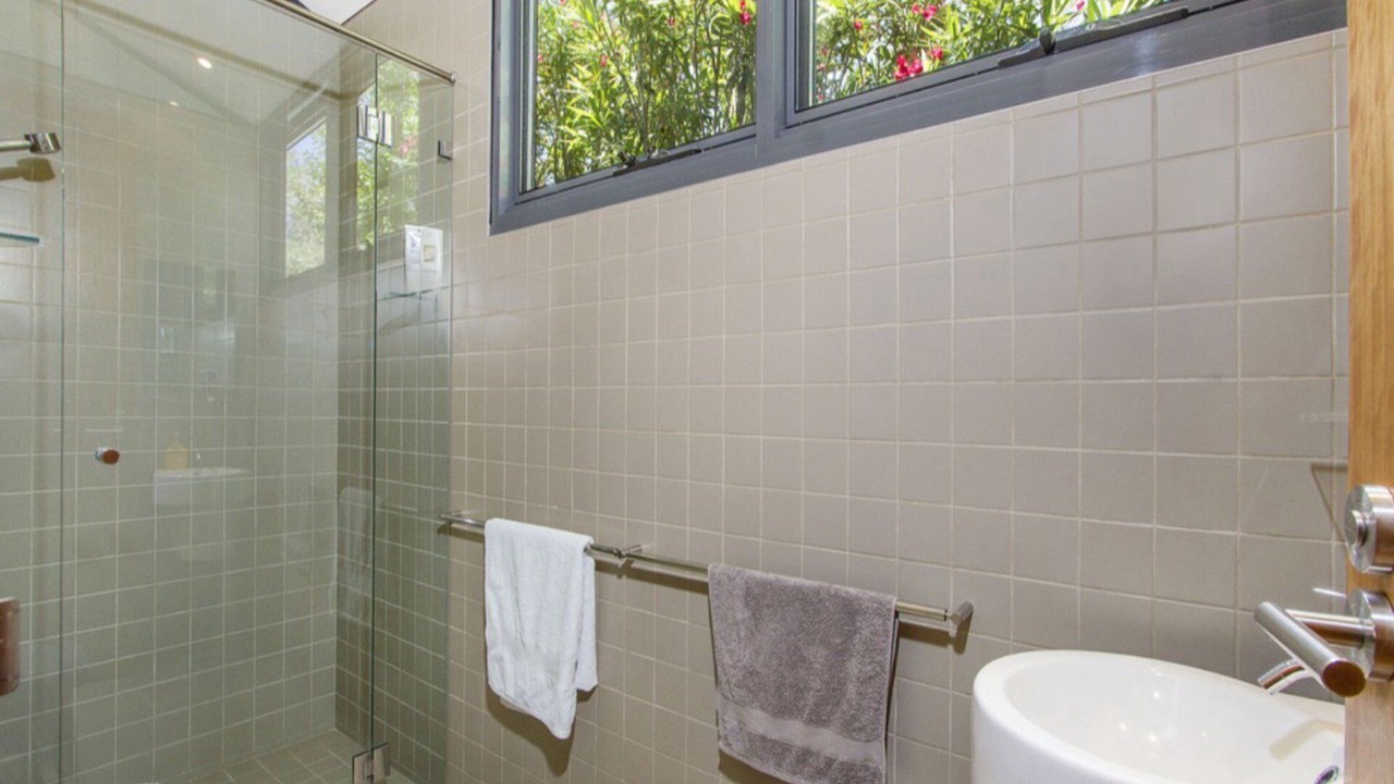 Photo of Bathroom in Patonga