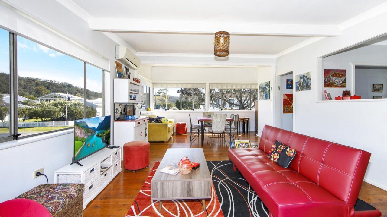 Photo of Livingroom in Patonga