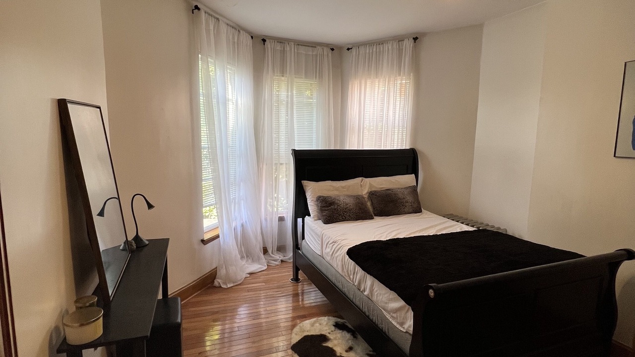 Photo of Bedroom in East New York