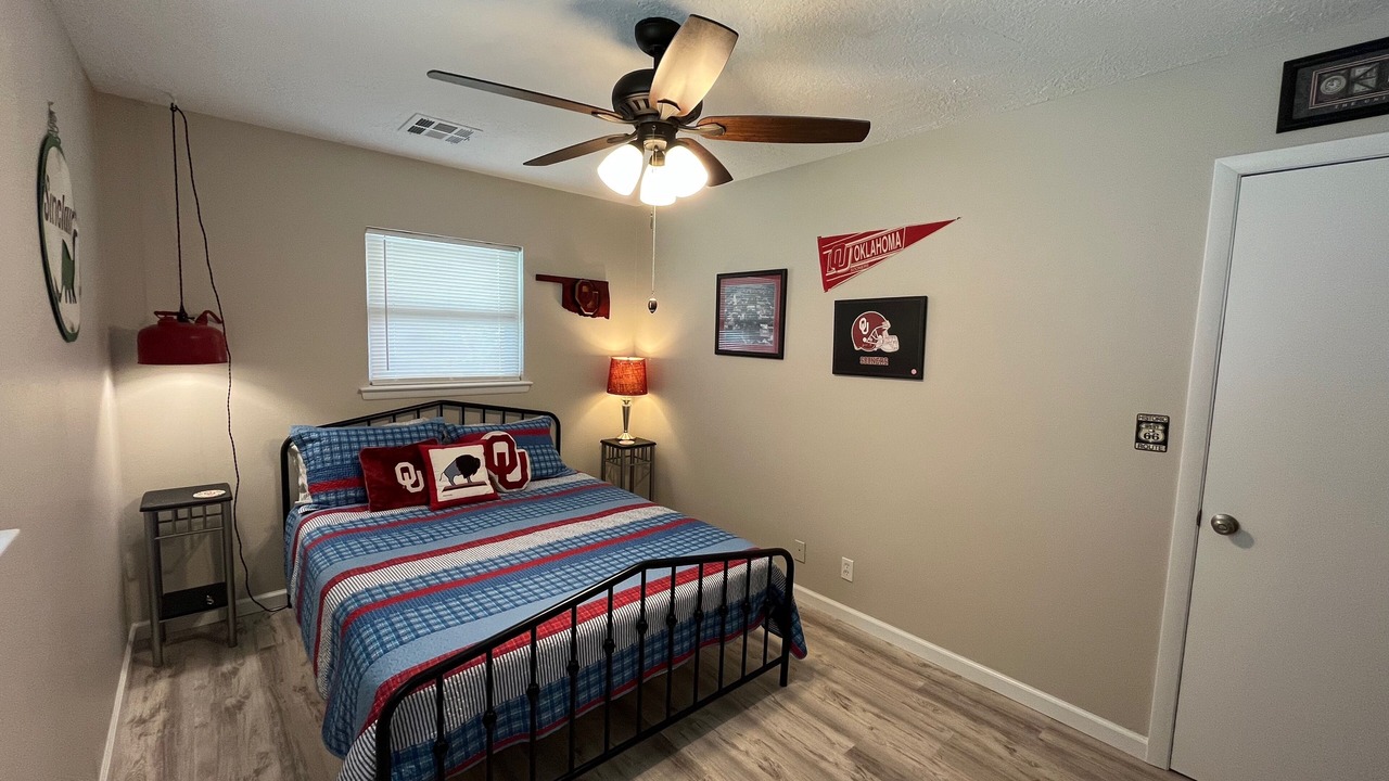 Photo of Bedroom in Norman