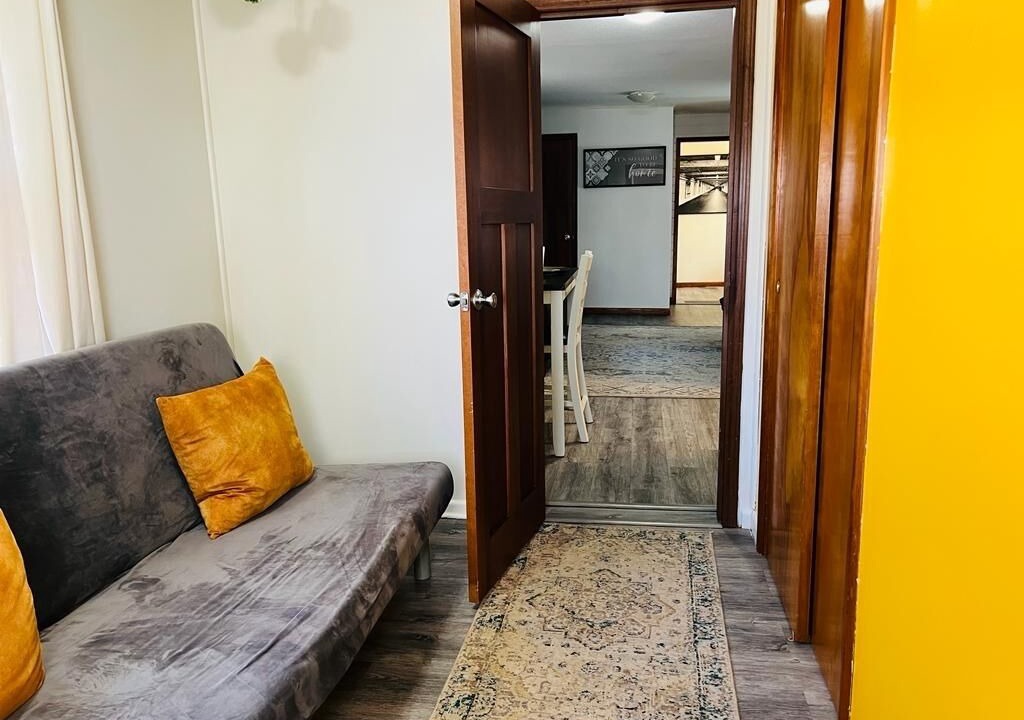 Photo of Livingroom in Capitol Park