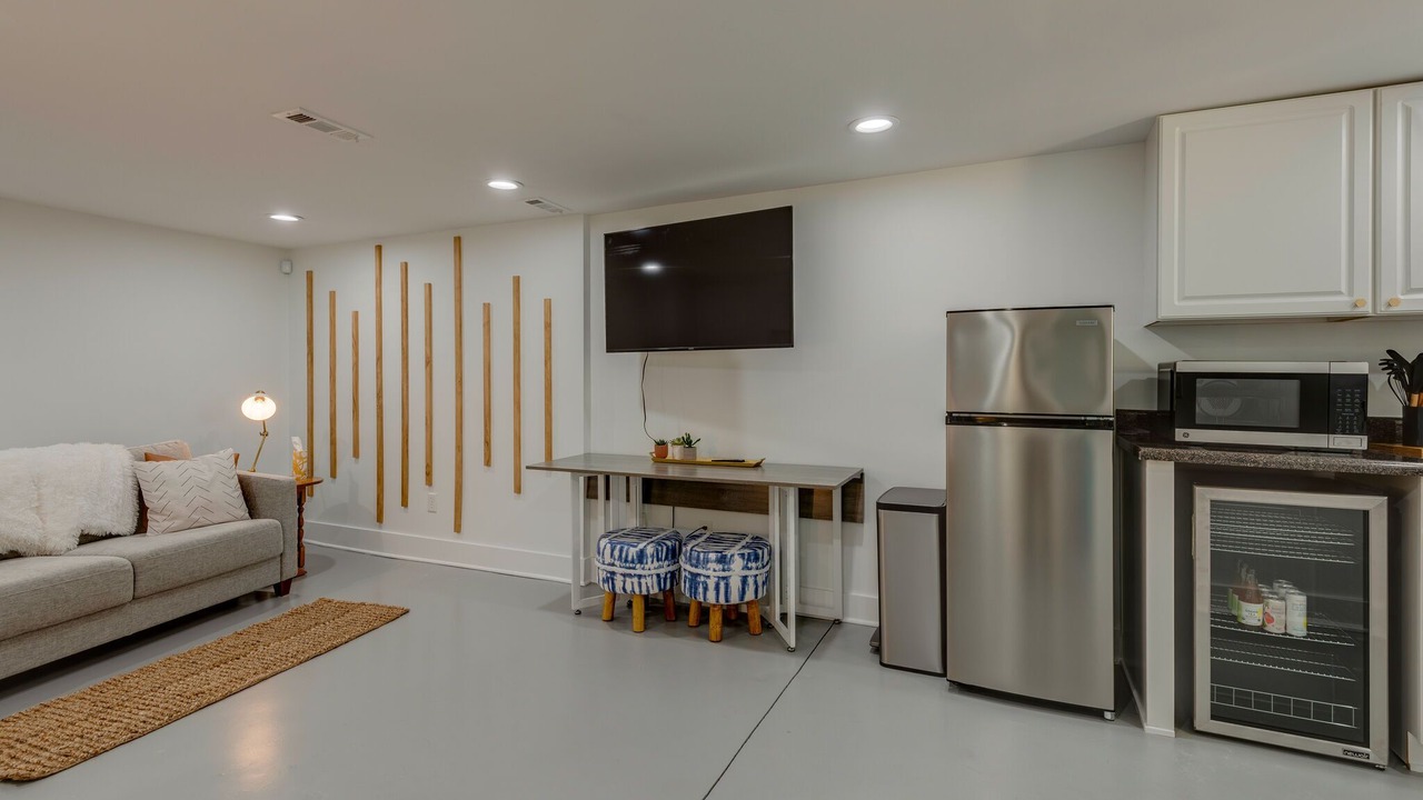 Photo of Bedroom in Eighth Avenue