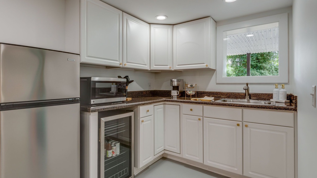 Photo of Kitchen in Eighth Avenue