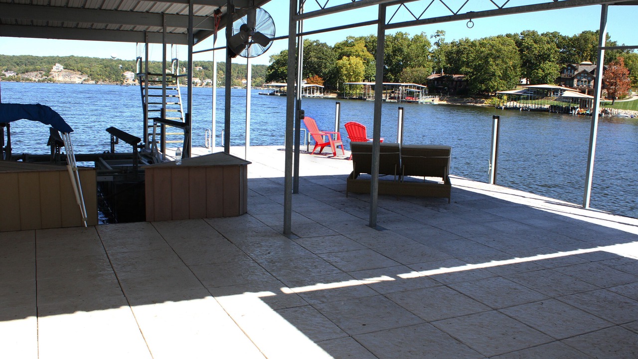 Photo of Patio Balcony in Sunrise Beach