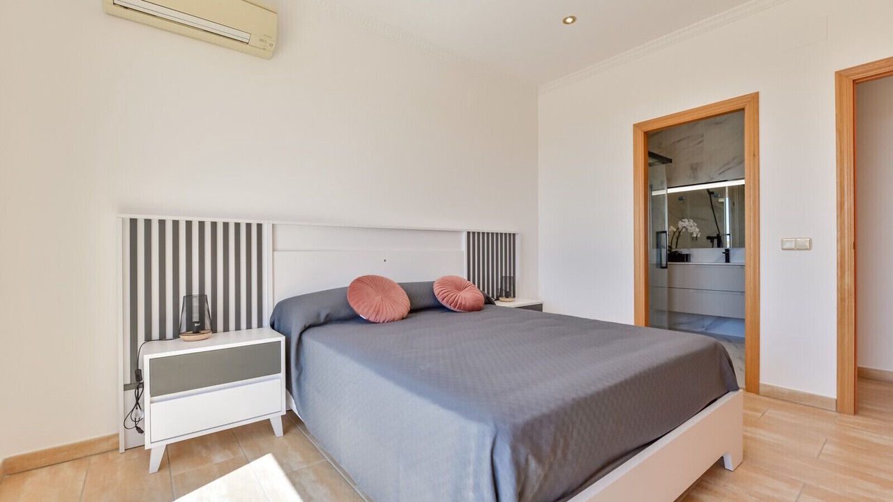 Photo of Bedroom in Empedrola