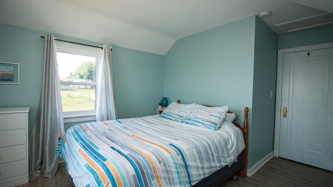 Photo of Bedroom in Leamington