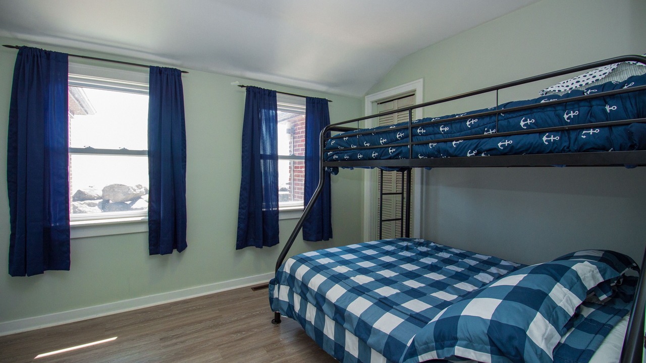 Photo of Bedroom in Leamington