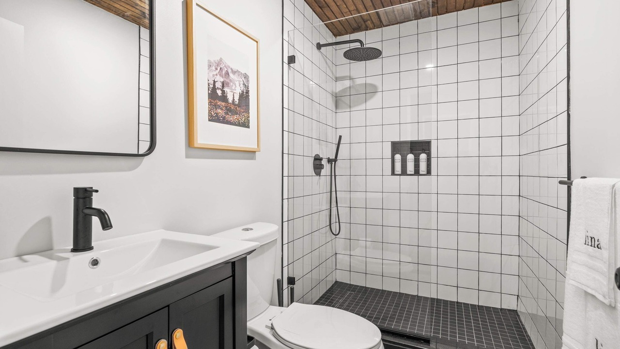 Photo of Bathroom in Palenville