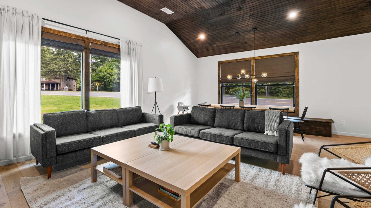 Photo of Livingroom in Palenville