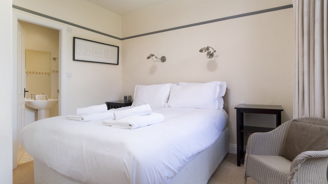 Photo of Bedroom in Chapel Stile