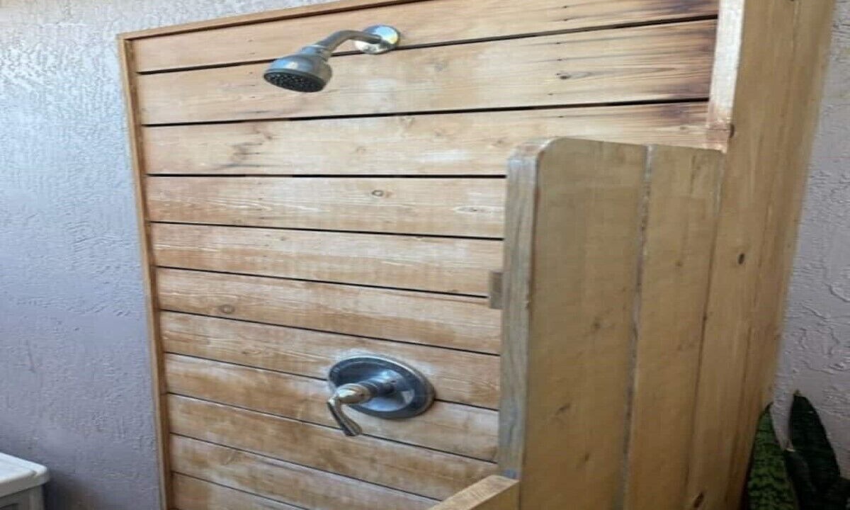 Photo of Bathroom in Oakland Park