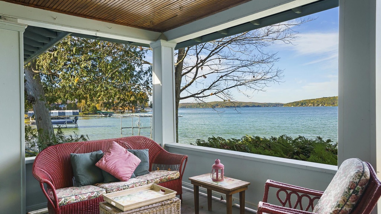 Photo of Patio Balcony in Walloon Lake