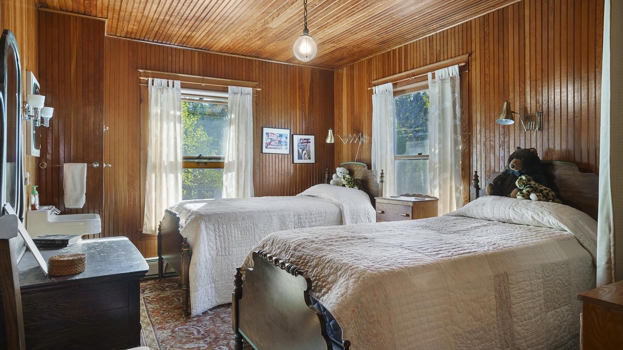 Photo of Bedroom in Walloon Lake