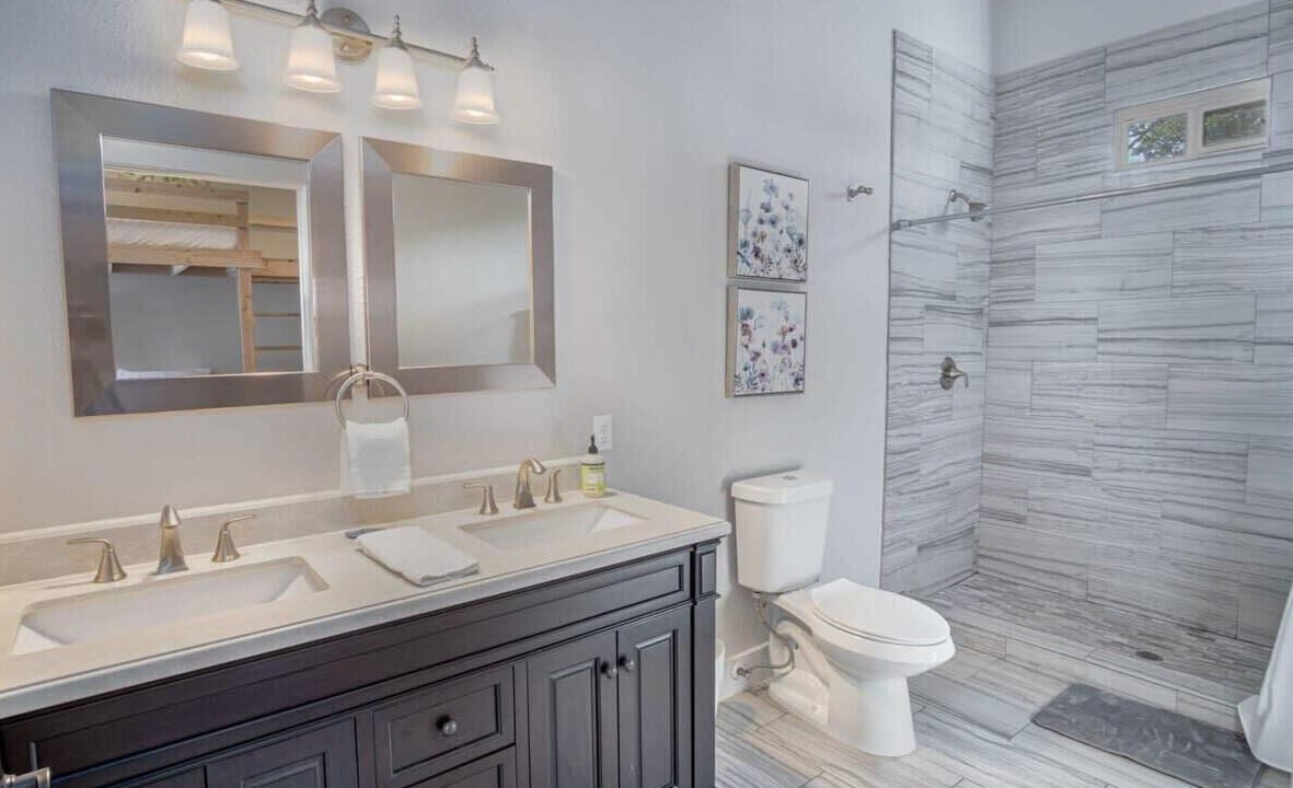 Photo of Bathroom in Near East Side