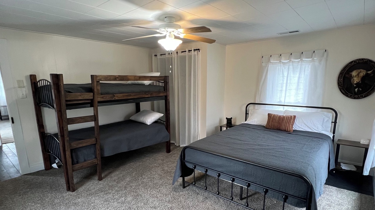Photo of Bedroom in Gap Mills
