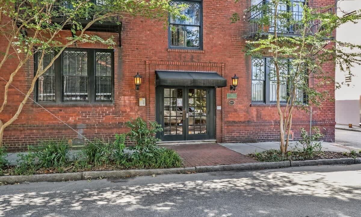 Photo of Others in Historic District - North
