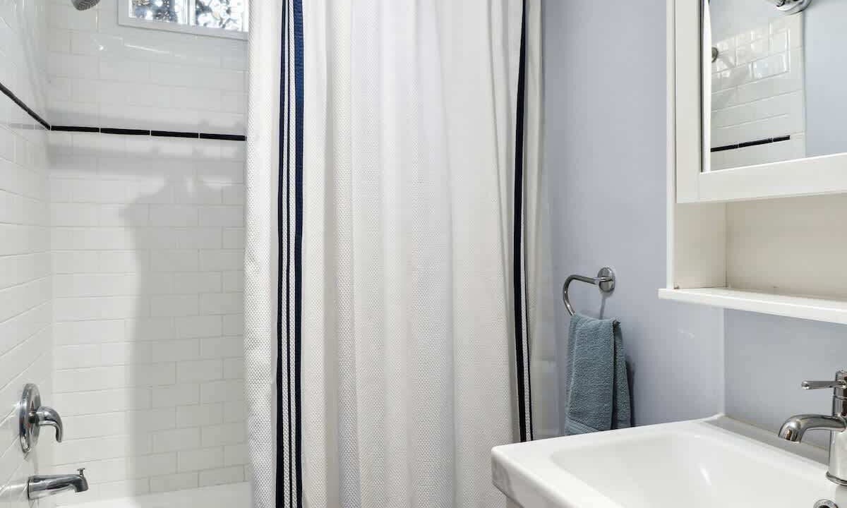 Photo of Bathroom in Historic District - North