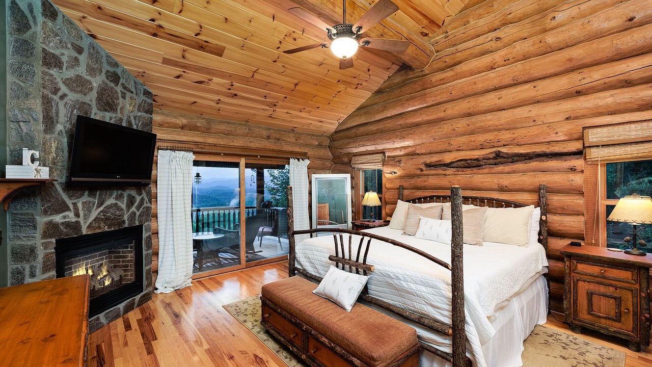 Photo of Bedroom in Whittier