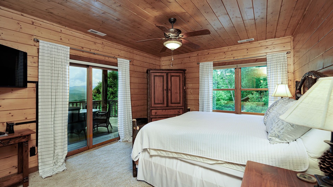 Photo of Bedroom in Whittier