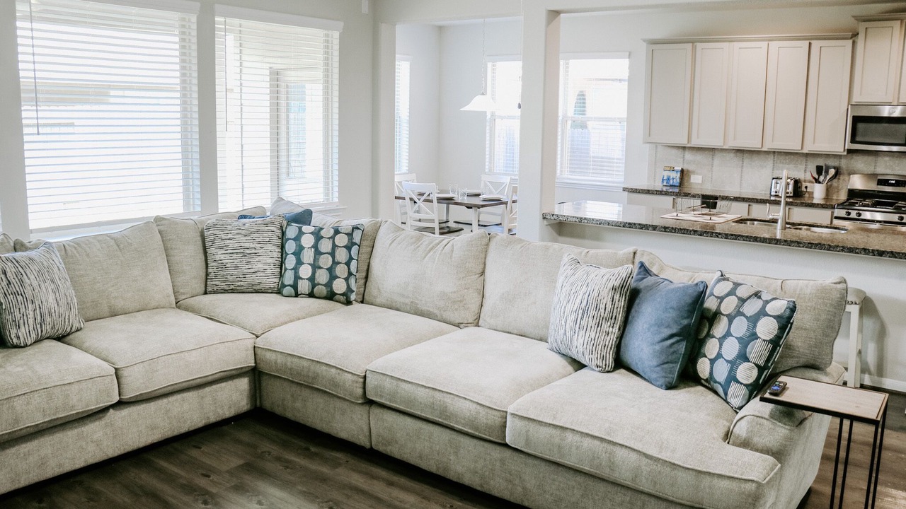 Photo of Livingroom in Barrett