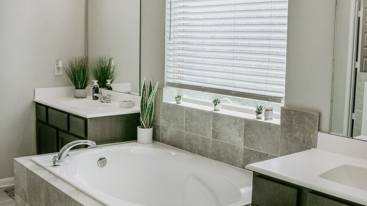 Photo of Bathroom in Barrett