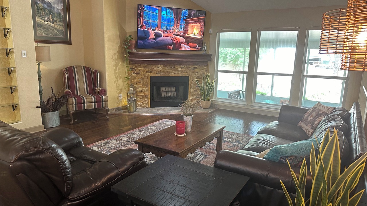 Photo of Livingroom in Schertz