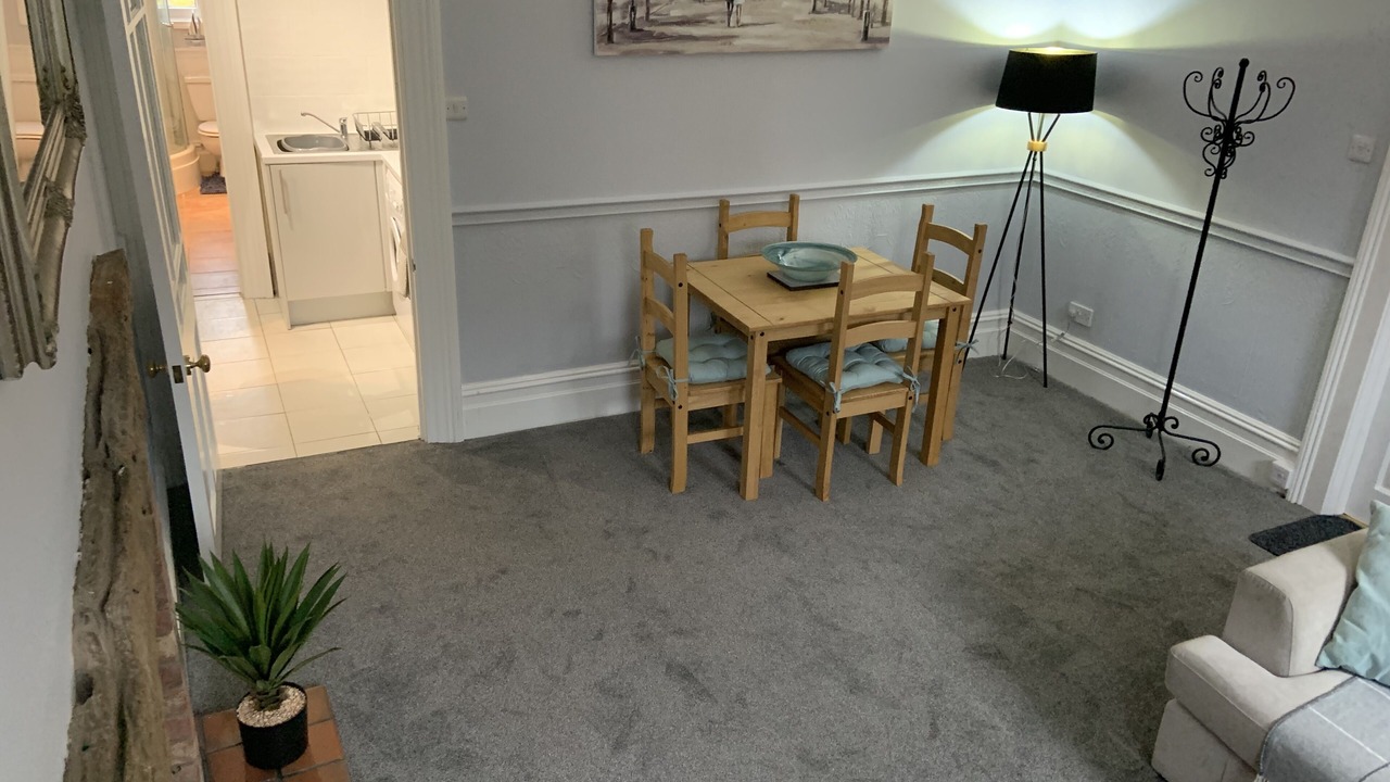 Photo of Others in Lincoln