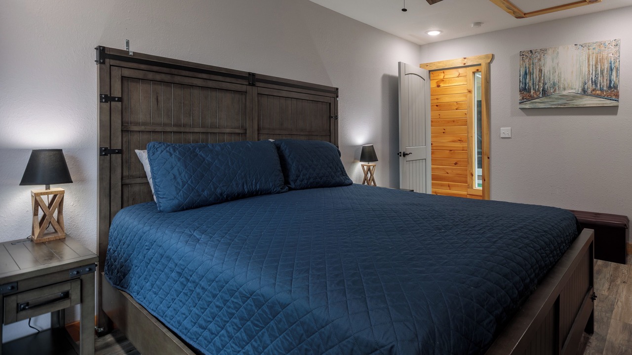 Photo of Bedroom in Kodak