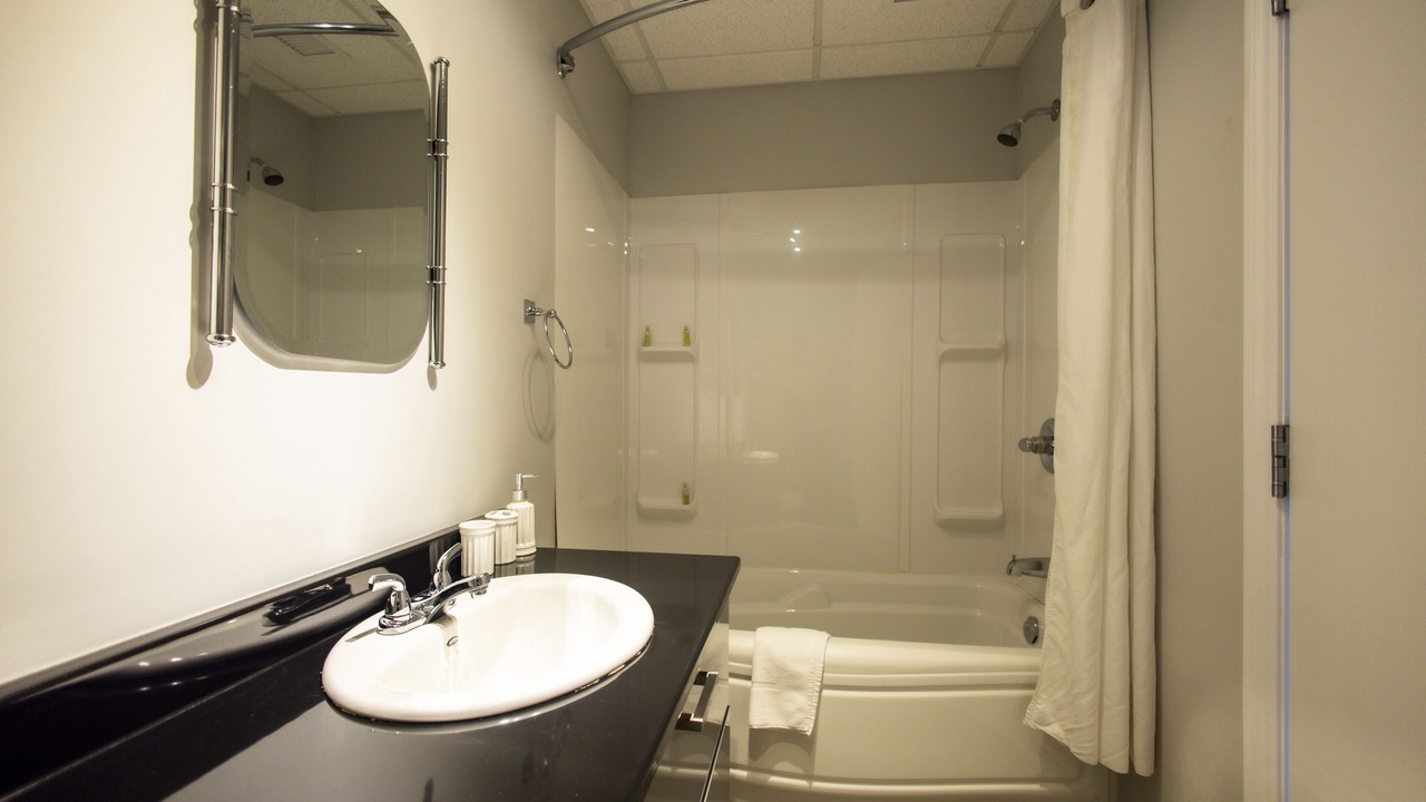 Photo of Bathroom in Rouyn-Noranda