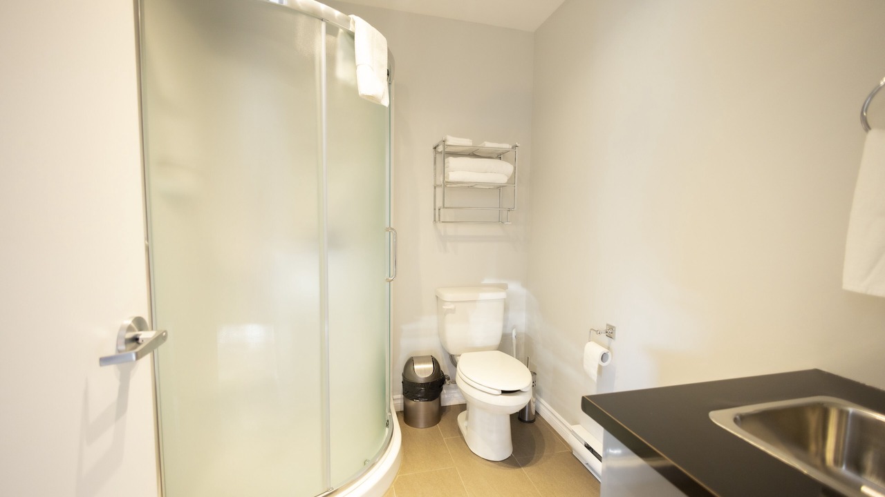Photo of Bathroom in Rouyn-Noranda